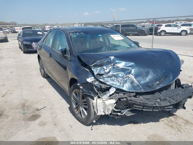 2015 TOYOTA CAMRY SE
