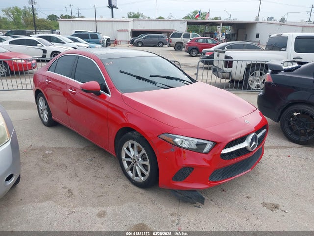 2020 MERCEDES-BENZ A 220 