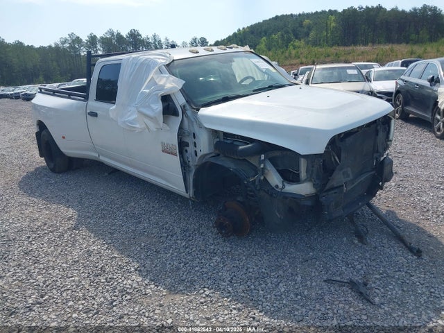 2015 RAM 3500 TRADESMAN