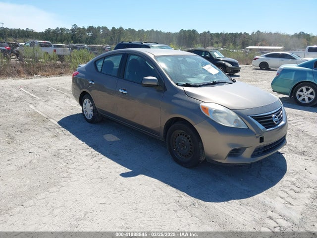 2013 NISSAN VERSA 1.6 SV