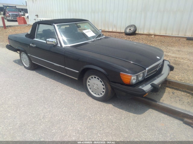 1986 MERCEDES-BENZ 560 SL