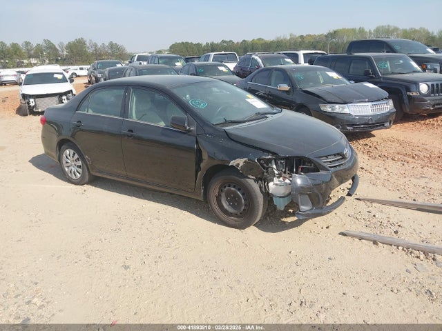 2013 TOYOTA COROLLA LE