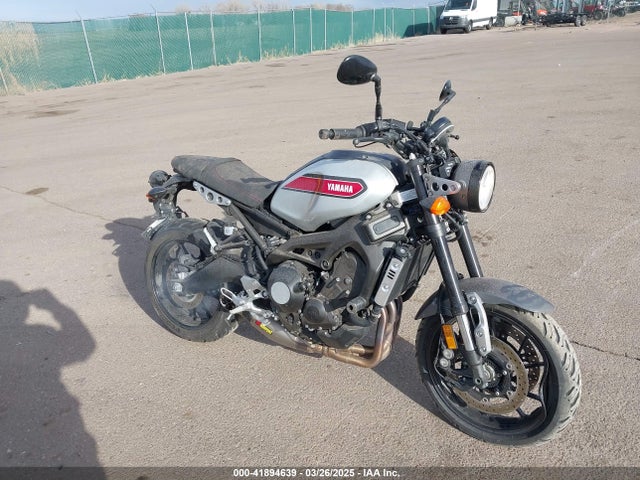 2019 YAMAHA XS 