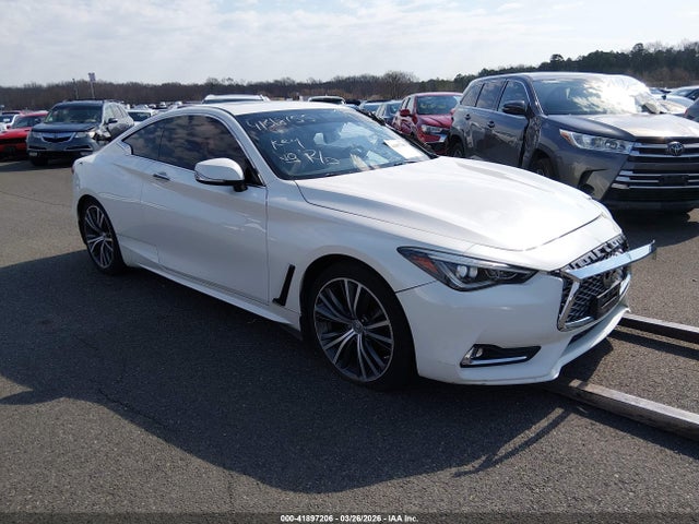 2018 INFINITI Q60 3.0T LUXE