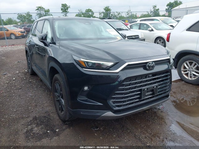 2024 TOYOTA GRAND HIGH PLATINUM