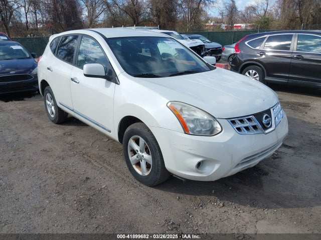 2013 NISSAN ROGUE S
