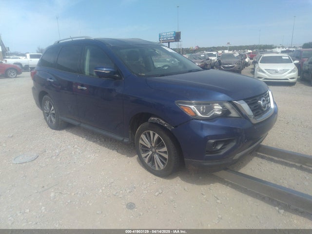 2017 NISSAN PATHFINDER SL