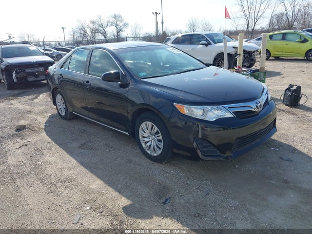 2012 TOYOTA CAMRY SE/LE/XLE