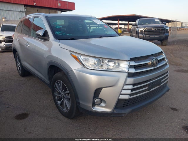 2019 TOYOTA HIGHLANDER XLE