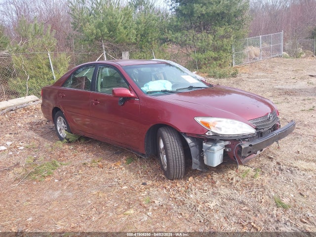 2002 TOYOTA CAMRY LE