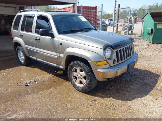 2006 JEEP LIBERTY SPORT
