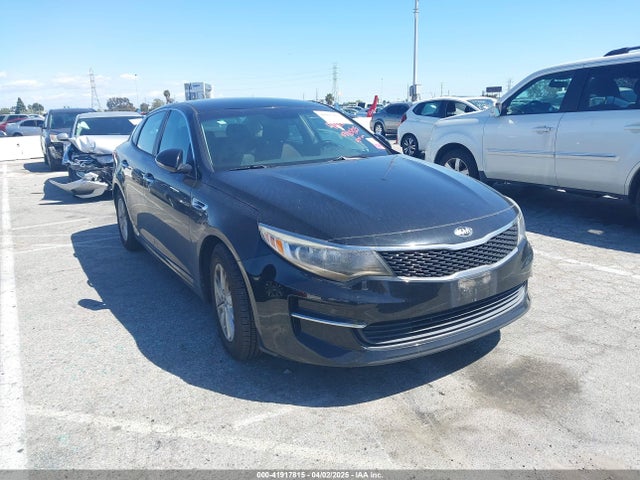 2016 KIA OPTIMA LX