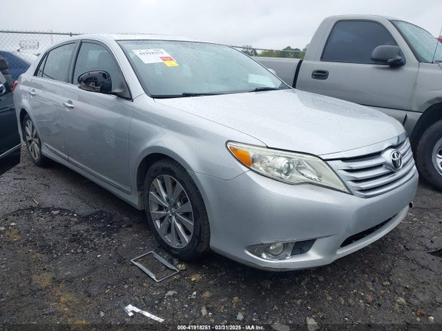 2011 TOYOTA AVALON LIMITED
