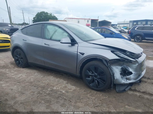 2024 TESLA MODEL Y LONG RANGE DUAL MOTOR ALL-WHEEL DRIVE
