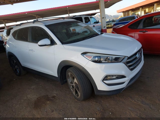 2016 HYUNDAI TUCSON SPORT