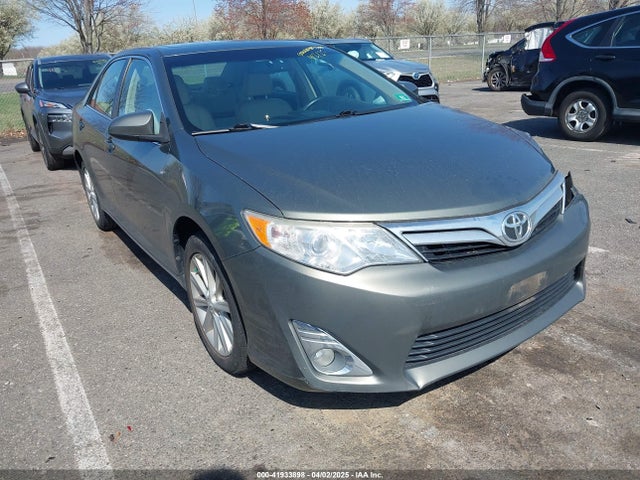 2012 TOYOTA CAMRY XLE V6