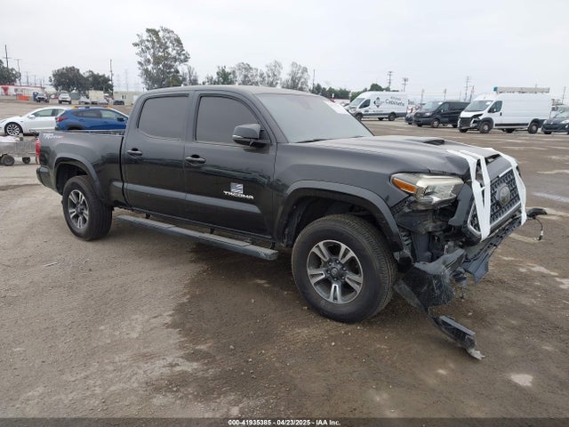 2018 TOYOTA TACOMA TRD SPORT