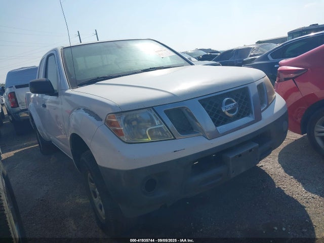 2011 NISSAN FRONTIER S