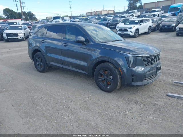2024 KIA SORENTO LX
