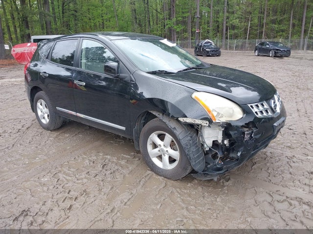 2013 NISSAN ROGUE S