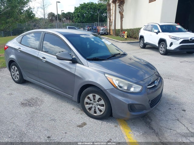 2016 HYUNDAI ACCENT SE