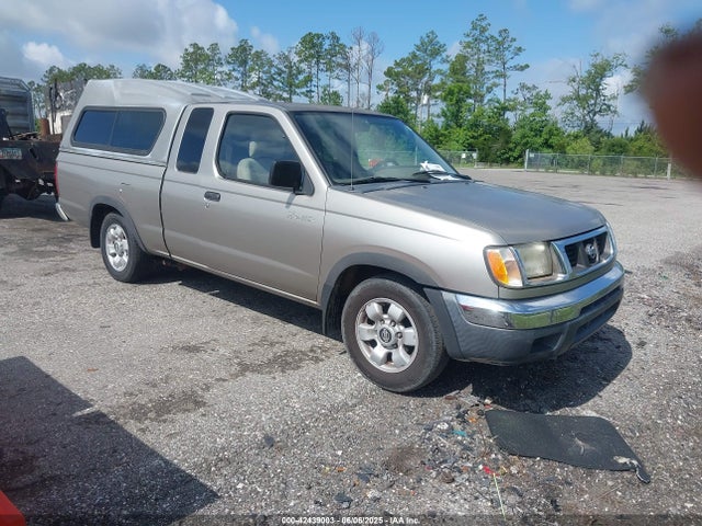 2000 NISSAN FRONTIER KING CAB XE