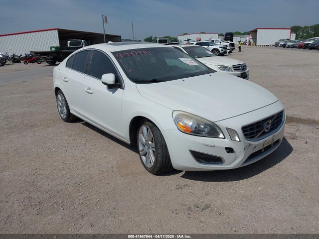 2013 VOLVO S60 T5