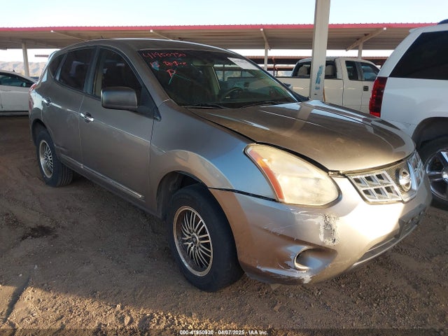 2013 NISSAN ROGUE S