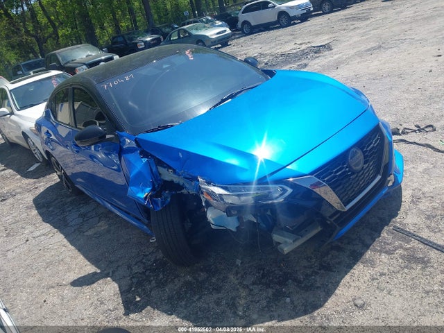 2022 NISSAN SENTRA SR XTRONIC CVT