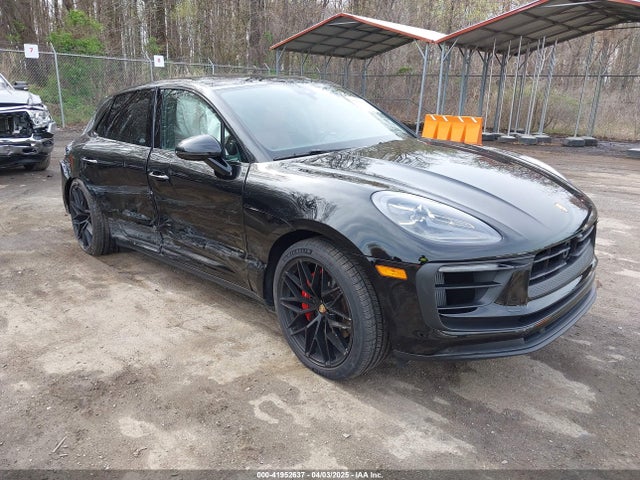 2023 PORSCHE MACAN S