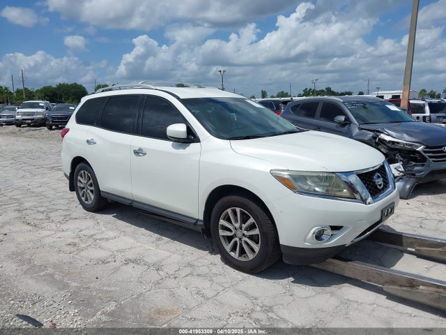 2015 NISSAN PATHFINDER SV