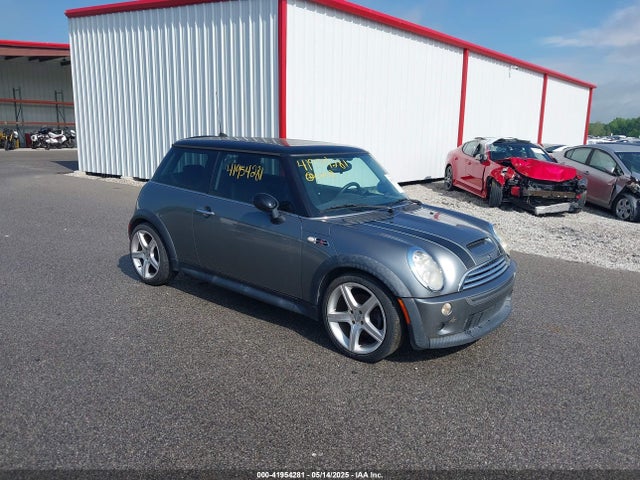 2005 MINI COOPER 