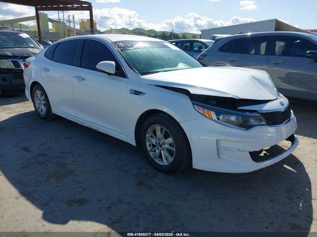 2016 KIA OPTIMA LX
