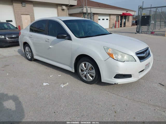 2010 SUBARU LEGACY 2.5I
