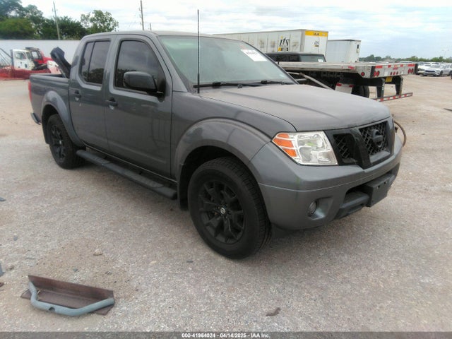 2021 NISSAN FRONTIER SV 4X4