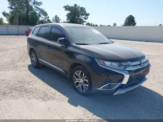 2016 MITSUBISHI OUTLANDER SE