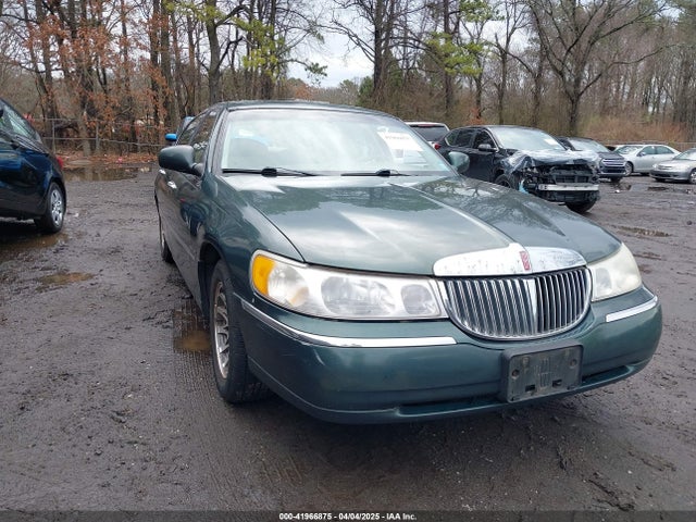 2000 LINCOLN TOWN CAR SIGNATURE