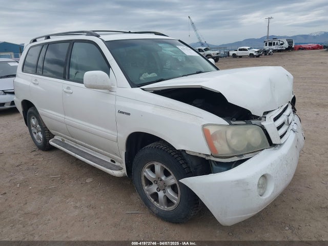2003 TOYOTA HIGHLANDER LIMITED