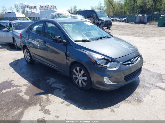 2012 HYUNDAI ACCENT GLS
