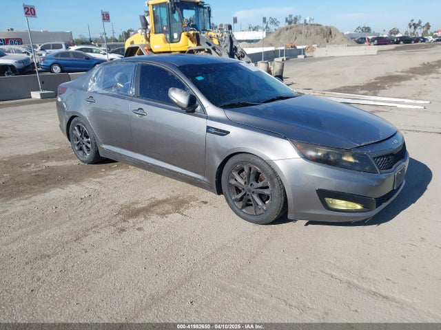 2013 KIA OPTIMA LX