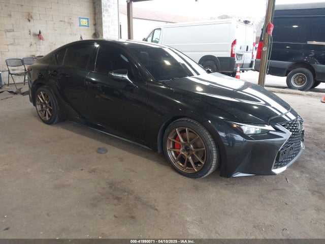 2021 LEXUS IS 