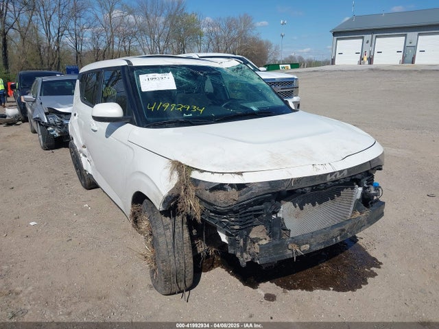 2023 KIA SOUL EX