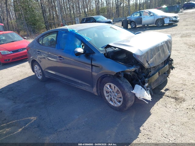 2018 HYUNDAI ELANTRA SE