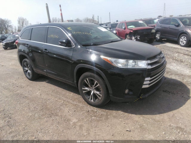 2018 TOYOTA HIGHLANDER LE PLUS