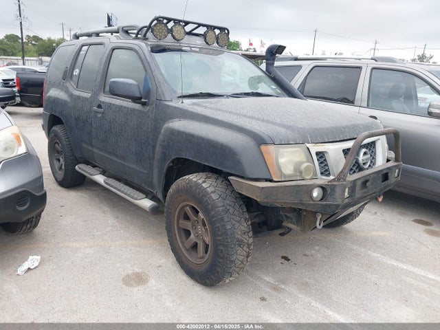 2011 NISSAN XTERRA S
