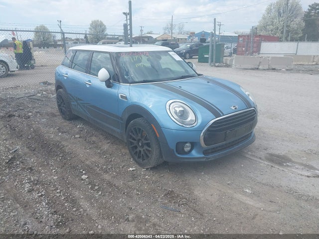 2017 MINI CLUBMAN COOPER