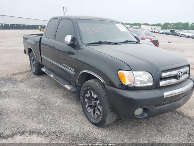 2003 TOYOTA TUNDRA SR5 V8