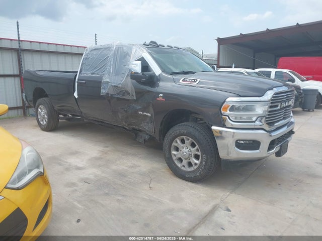 2024 RAM 3500 LARAMIE  4X4 8' BOX