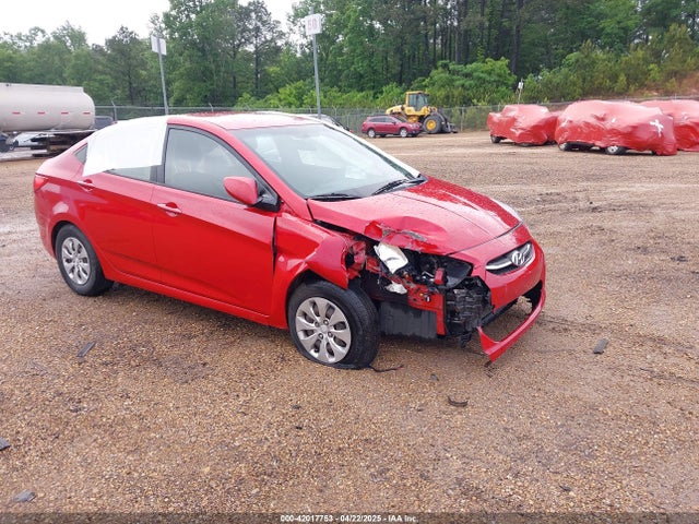 2016 HYUNDAI ACCENT SE