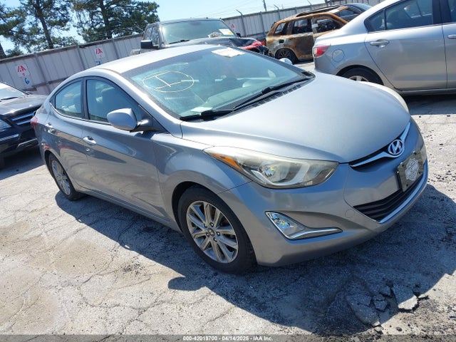 2015 HYUNDAI ELANTRA SE